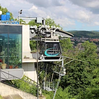 Upper station of the cable way (© Till Menzer)