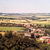 Pohled na západ (© Norbert Kaiser; Wikipedia; CC BY-SA 3.0)
