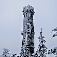 Aussichtsturm Děčínský Sněžník (© Phoenix CZE; Wikipedia; CC BY-SA 4.0)