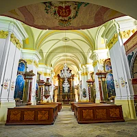 Kostel Nanebevzetí Panny Marie v Konojedy (© http://www.zamekkonojedy.cz/)
